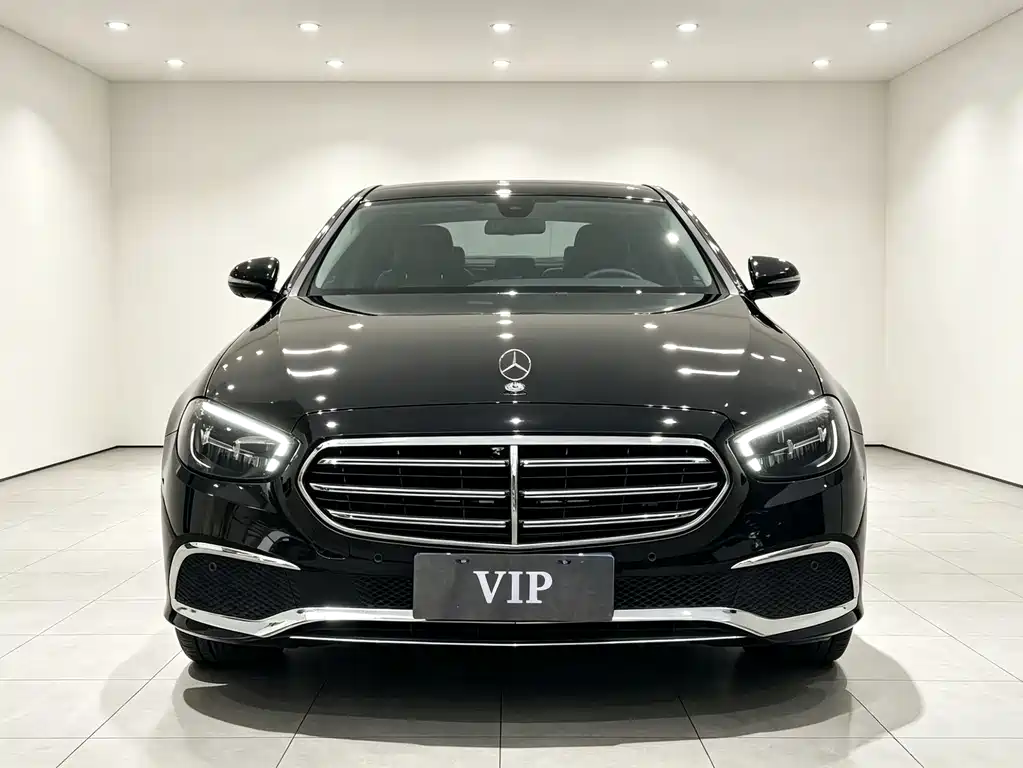 Mercedes-Benz E-Class 2023 — фото 2