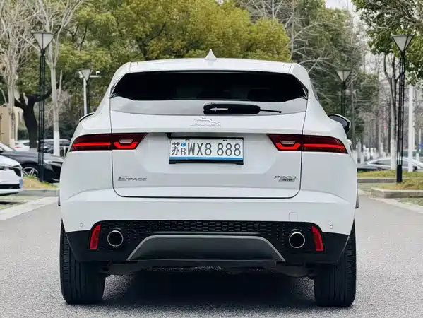 Jaguar E-PACE 2018