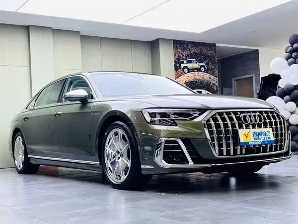Audi A8 2024