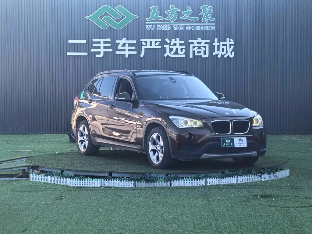 BMW X1 2012