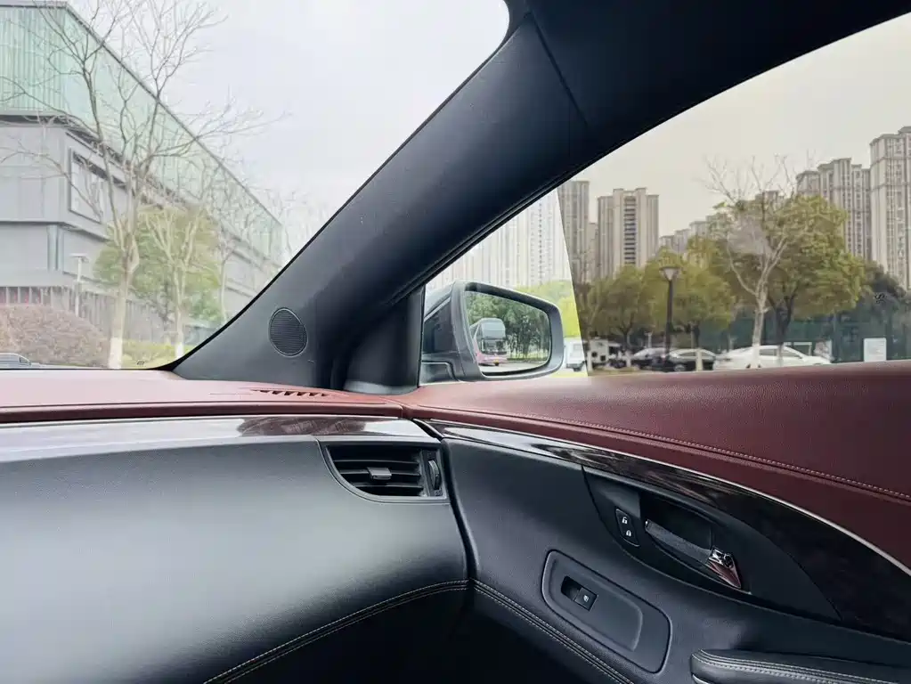 Buick LaCrosse 2015 — фото 11