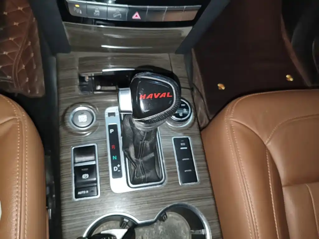 Haval H9 2015 — фото 14