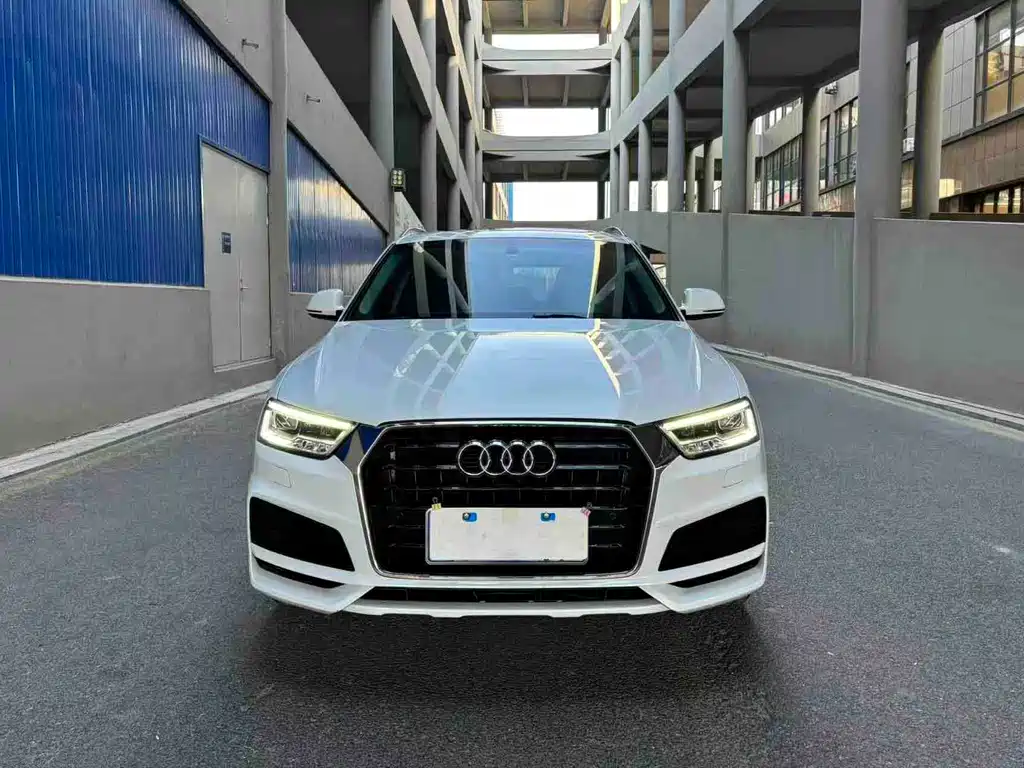 Audi Q3 2019 — фото 2