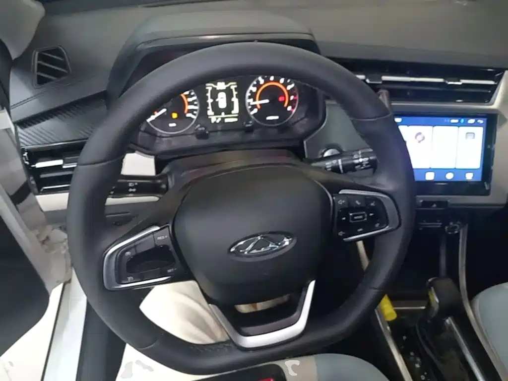 Chery Tiggo 3x 2023 — фото 11