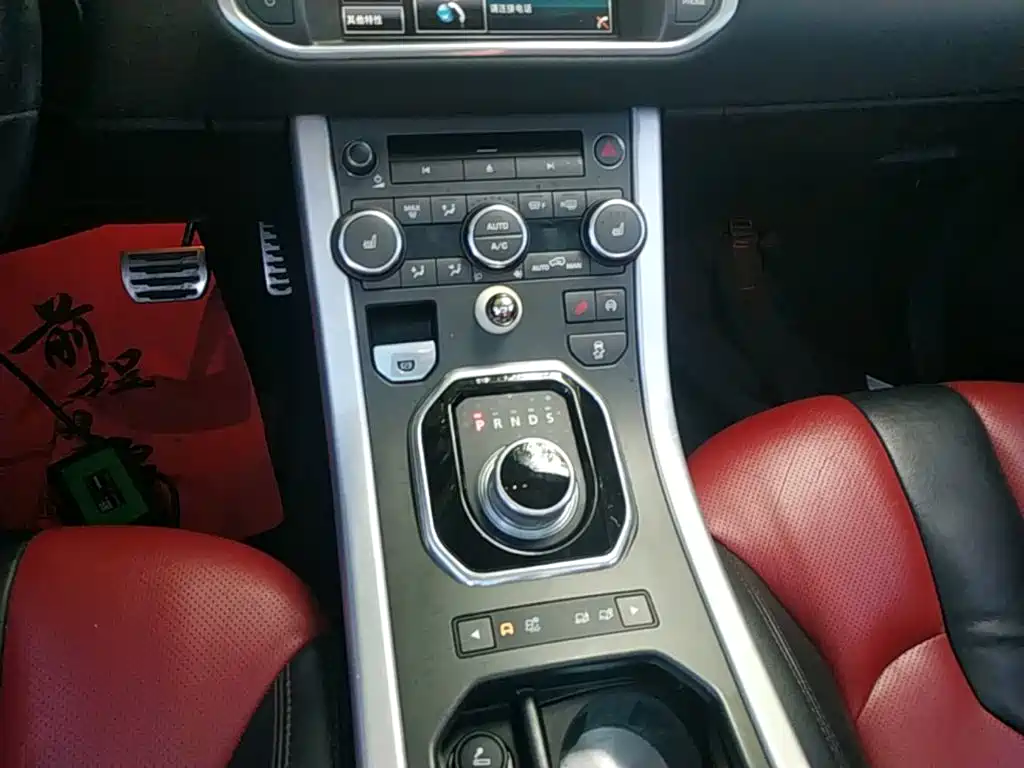 Land Rover Evoque 2014 — фото 14