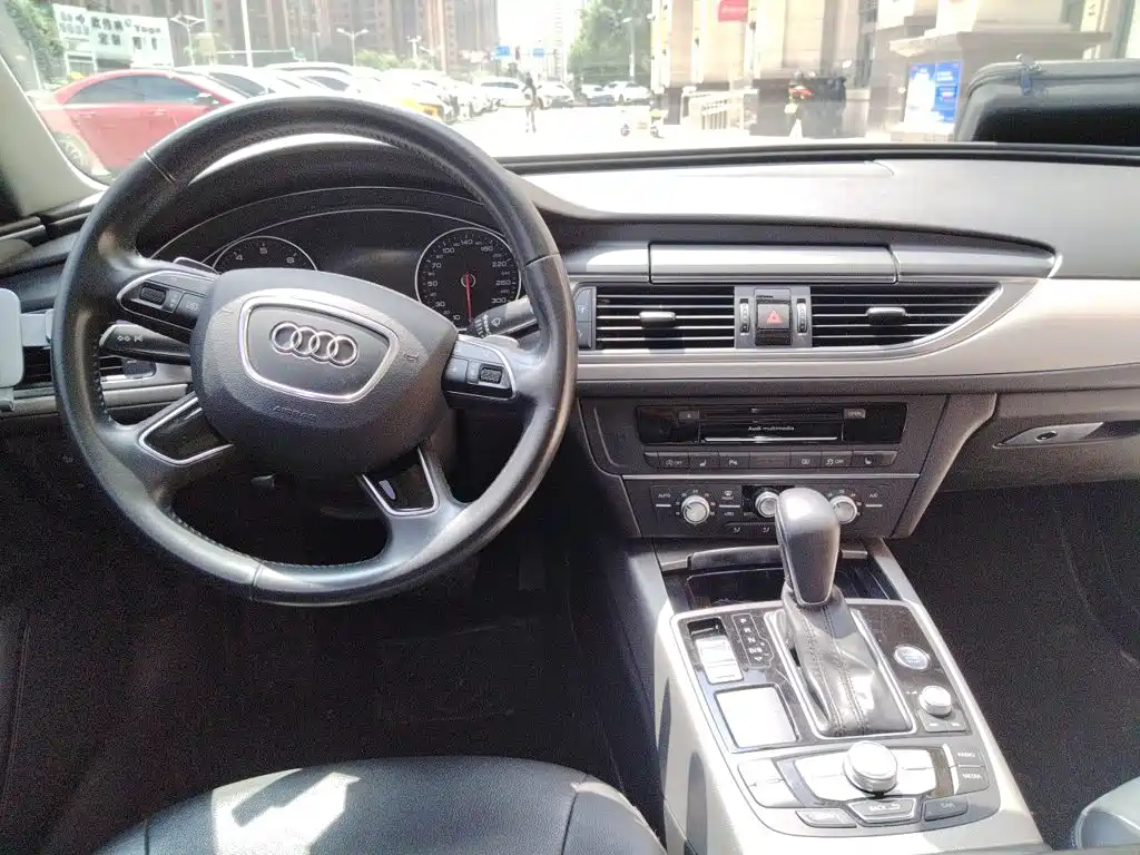 Audi A6L 2019