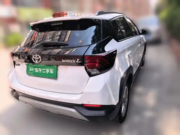 Toyota Yaris L 2020