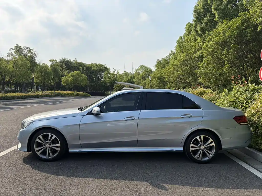 Mercedes-Benz E-Class 2014 — фото 4