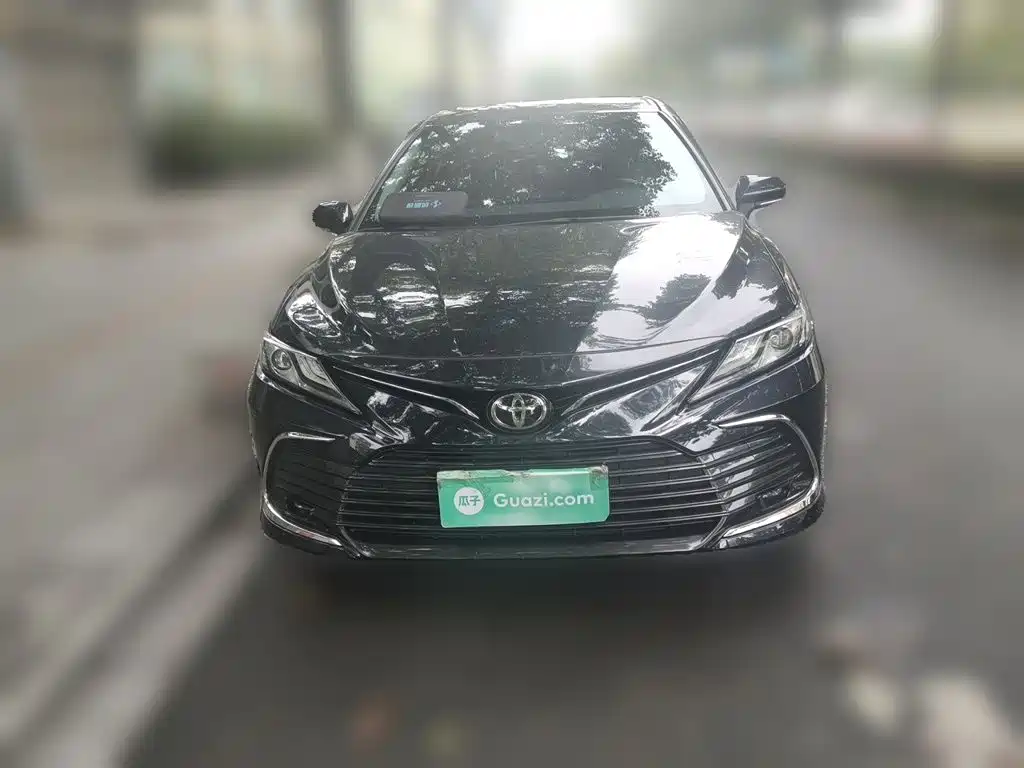 Toyota Camry 2021 — фото 24