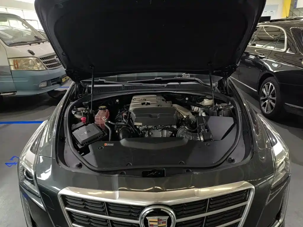 Cadillac CTS 2017 — фото 20