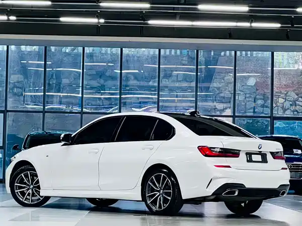 BMW 3 Series 2020