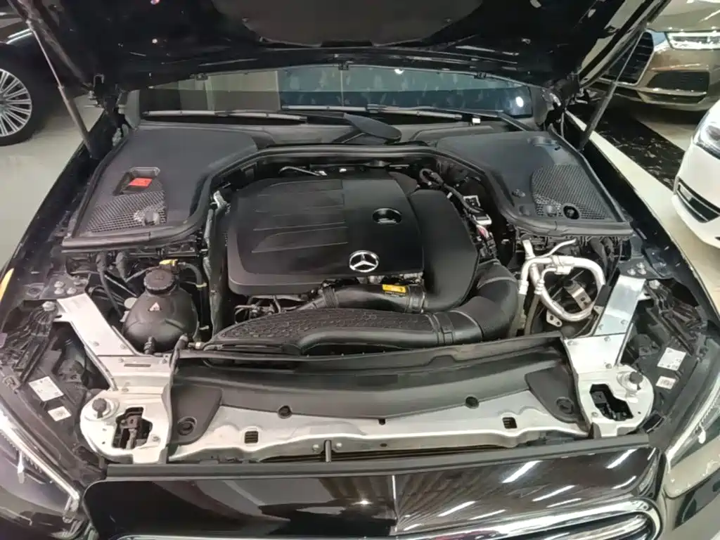 Mercedes-Benz E-Class 2021 — фото 20