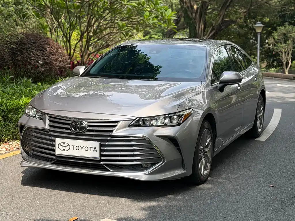 Toyota Avalon 2020