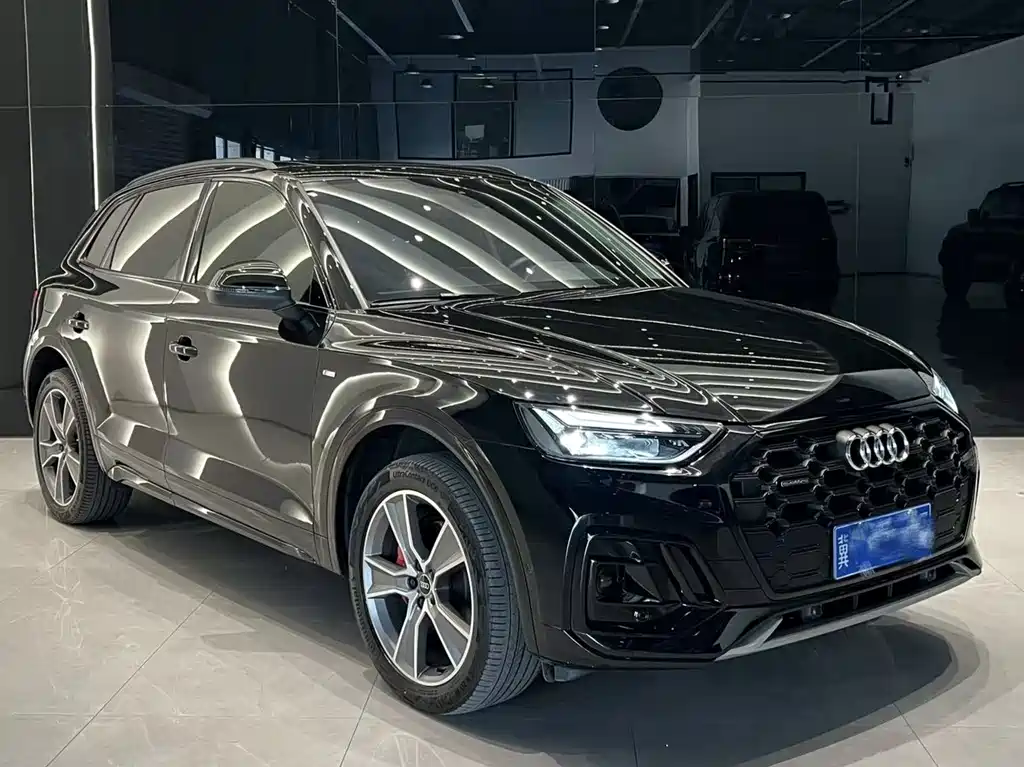 Audi Q5L 2023 — фото 3