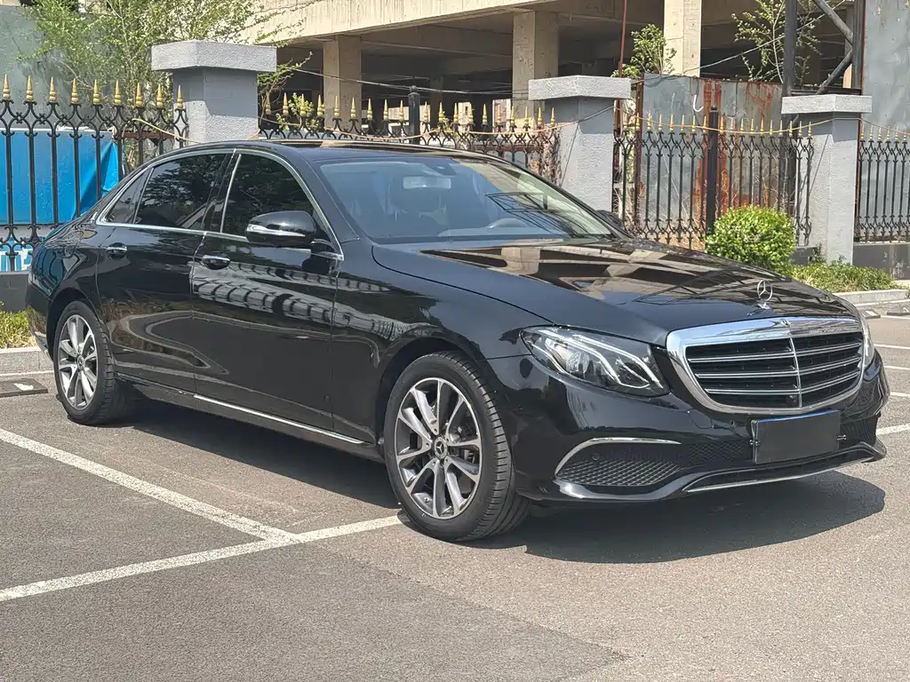 Mercedes-Benz E-Class 2019 — фото 3
