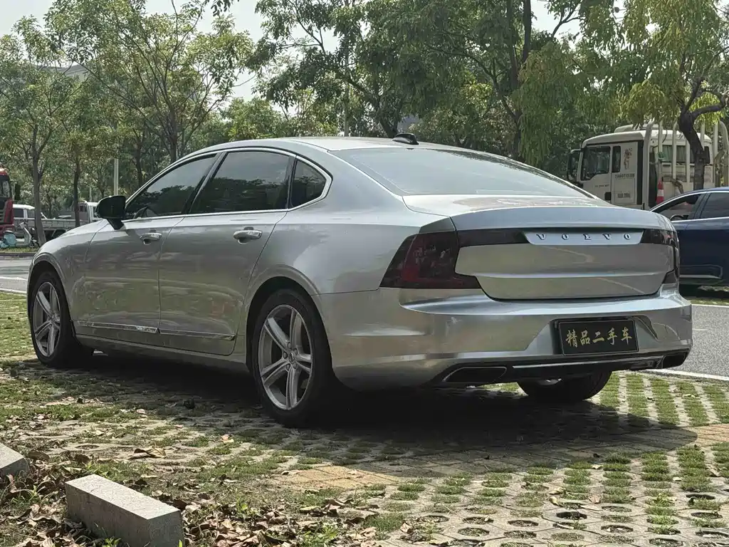Volvo S90 2018 — фото 3