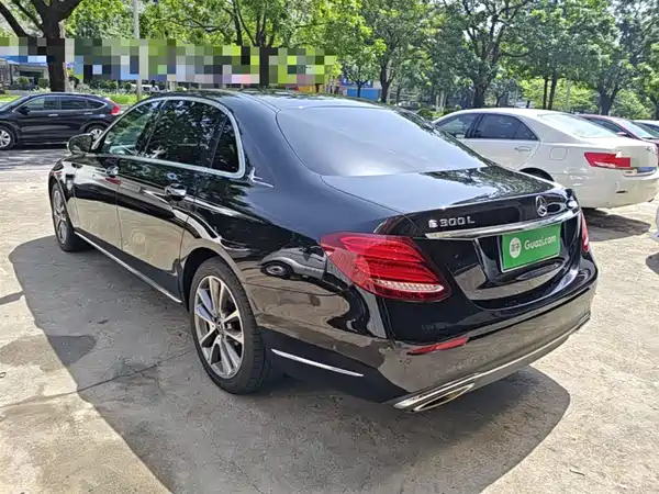 Mercedes-Benz E-Class 2016