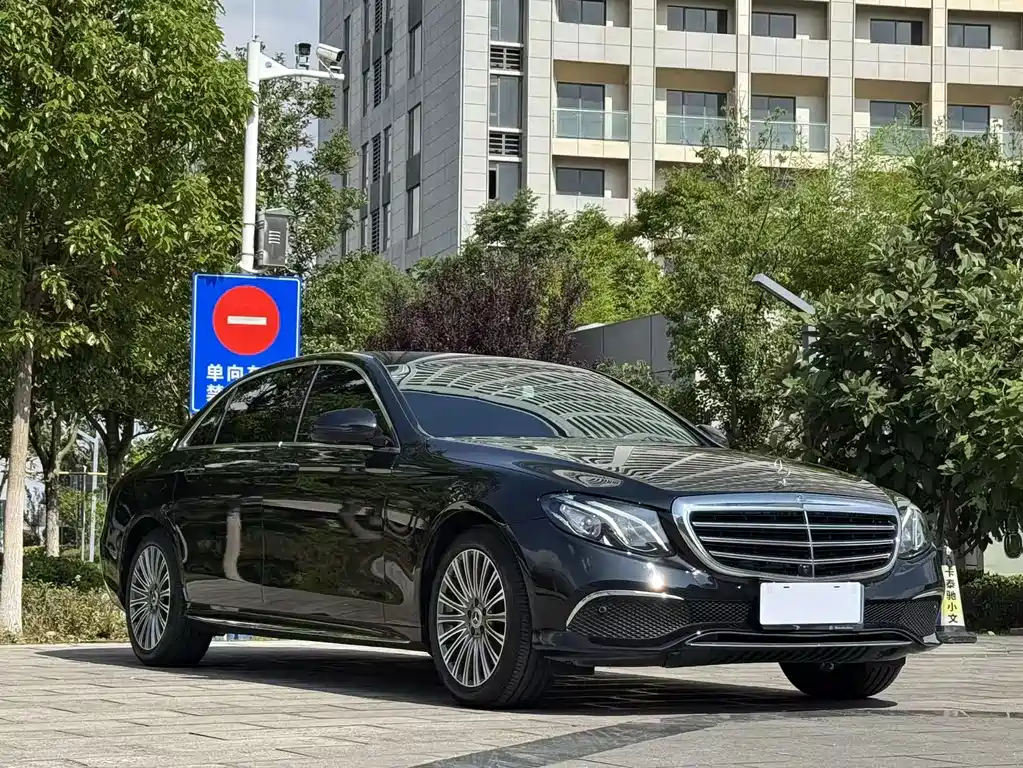 Mercedes-Benz E-Class 2019