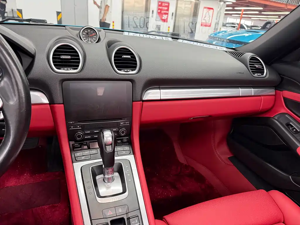 Porsche 718 2019