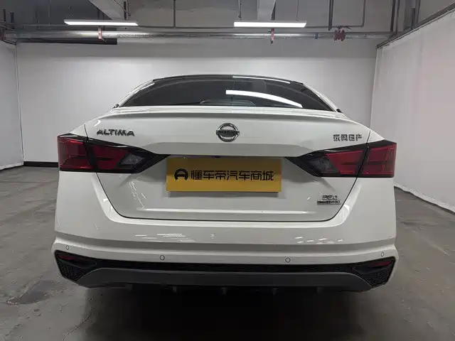 Nissan Teana 2021