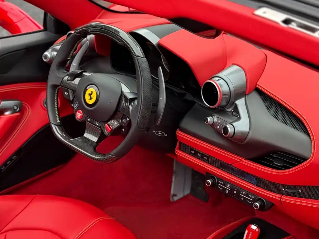 Ferrari F8 2023 — фото 4