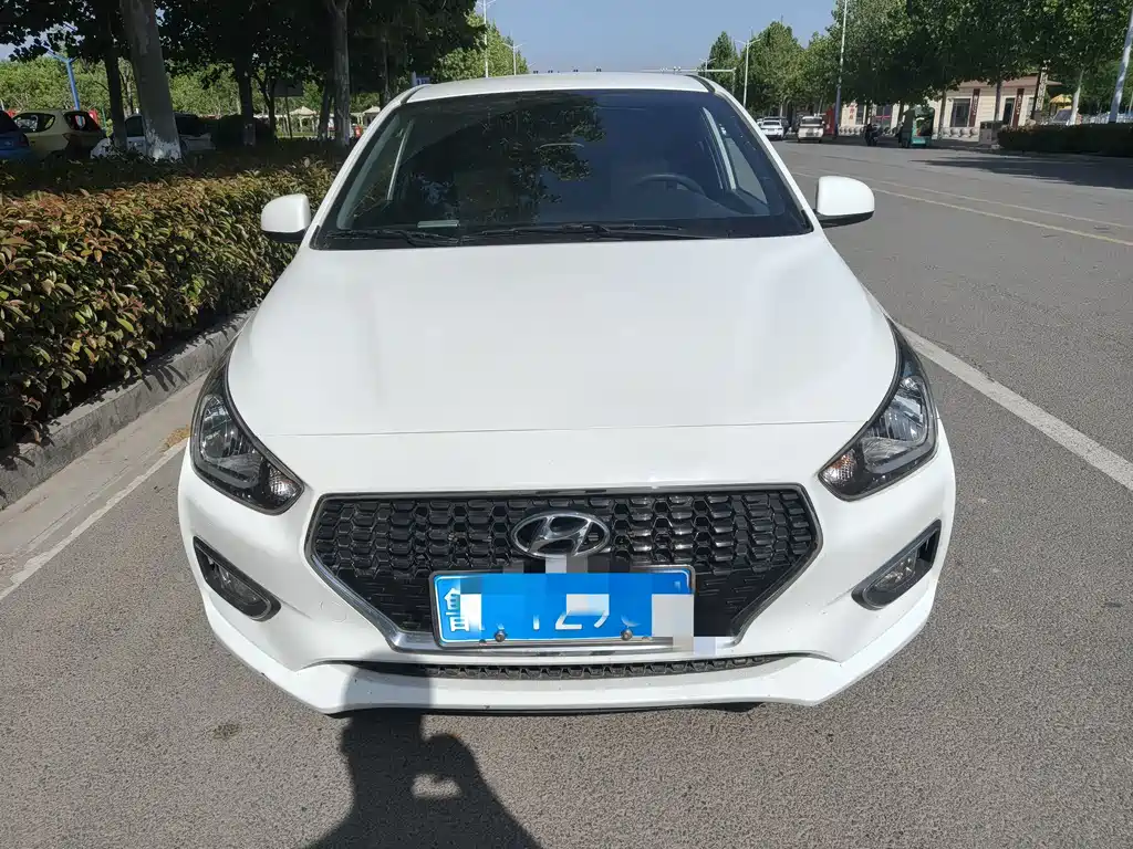 Hyundai Verna 2019 — фото 2