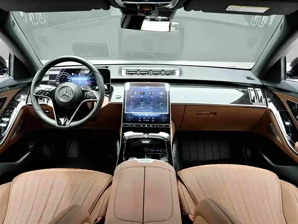 Mercedes-Benz S-Class 2024