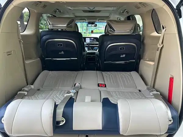 Buick GL8 2024
