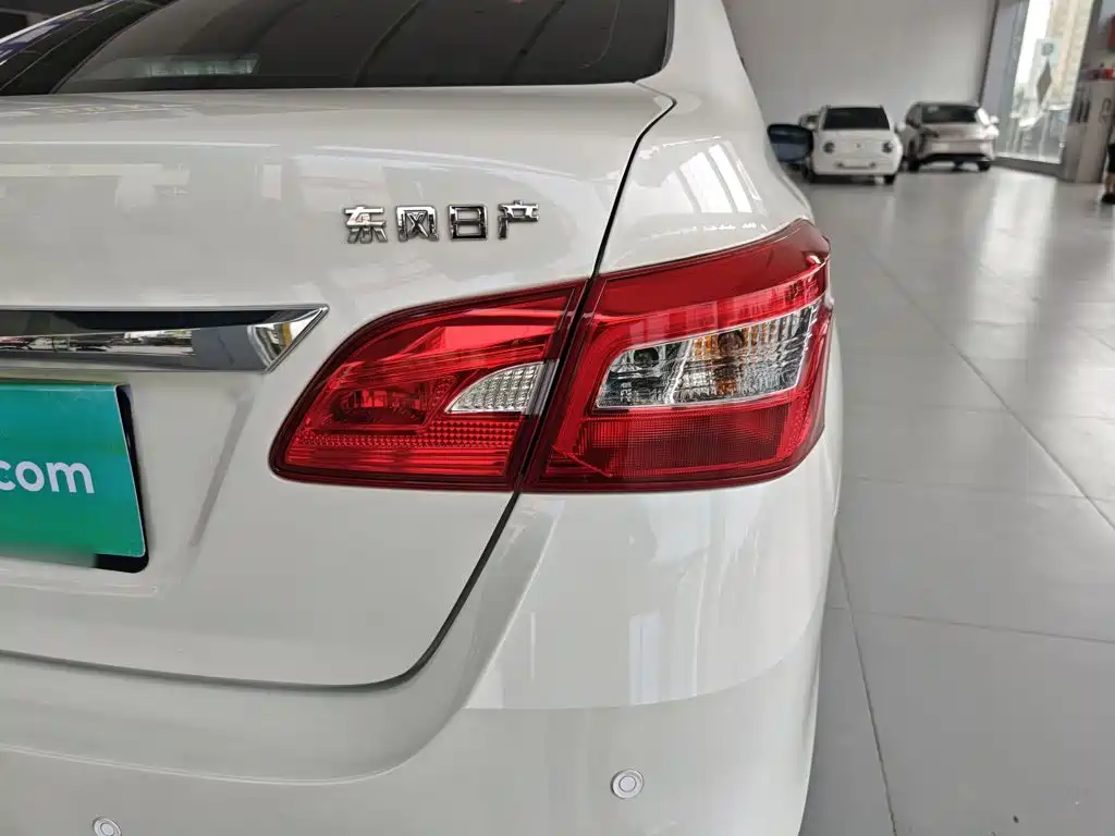 Nissan Sylphy 2022 — фото 8