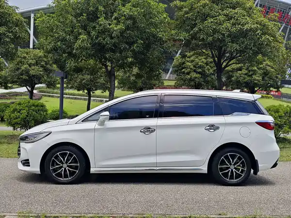 BYD Song MAX 2018