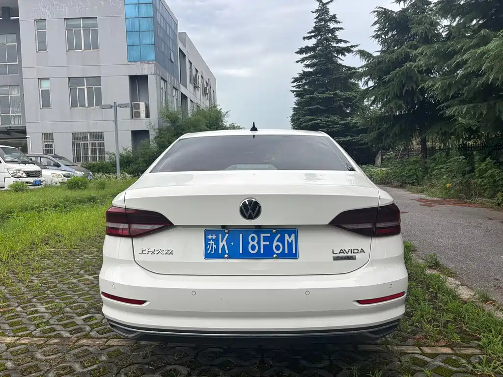Volkswagen Lavida 2022