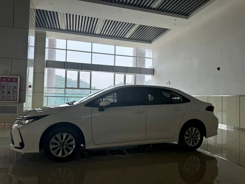 Toyota Corolla 2024