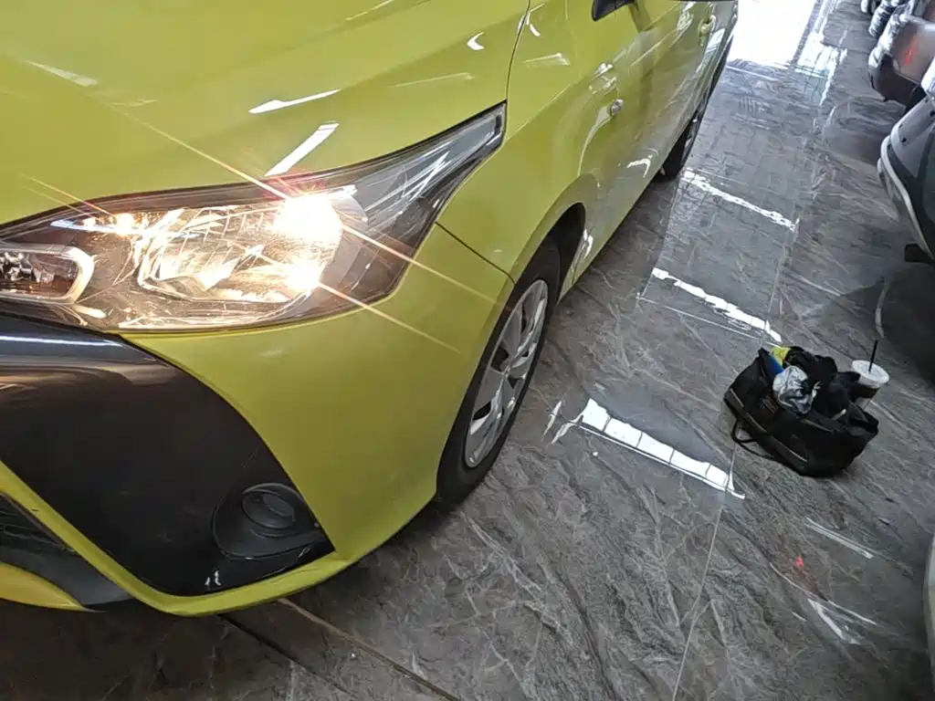 Toyota Yaris L 2020 — фото 24