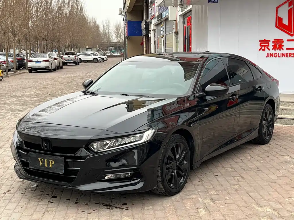 Honda Accord 2019 — фото 1