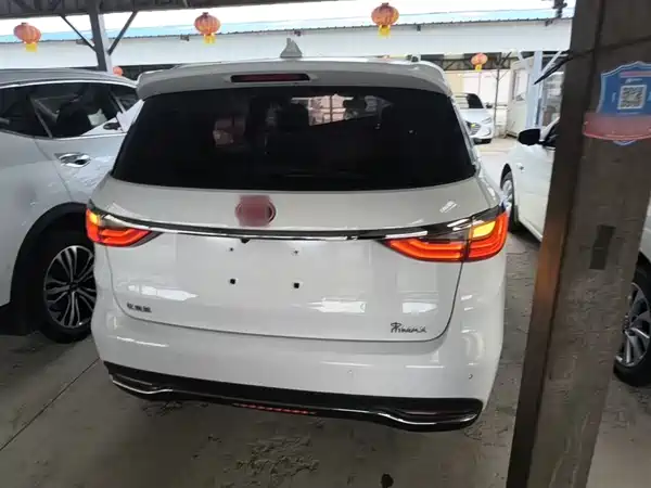BYD Song MAX 2017