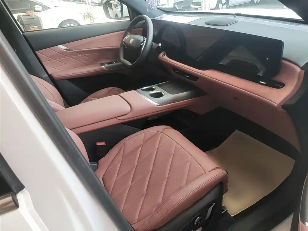 Changan CS75 PLUS 2025 — фото 25