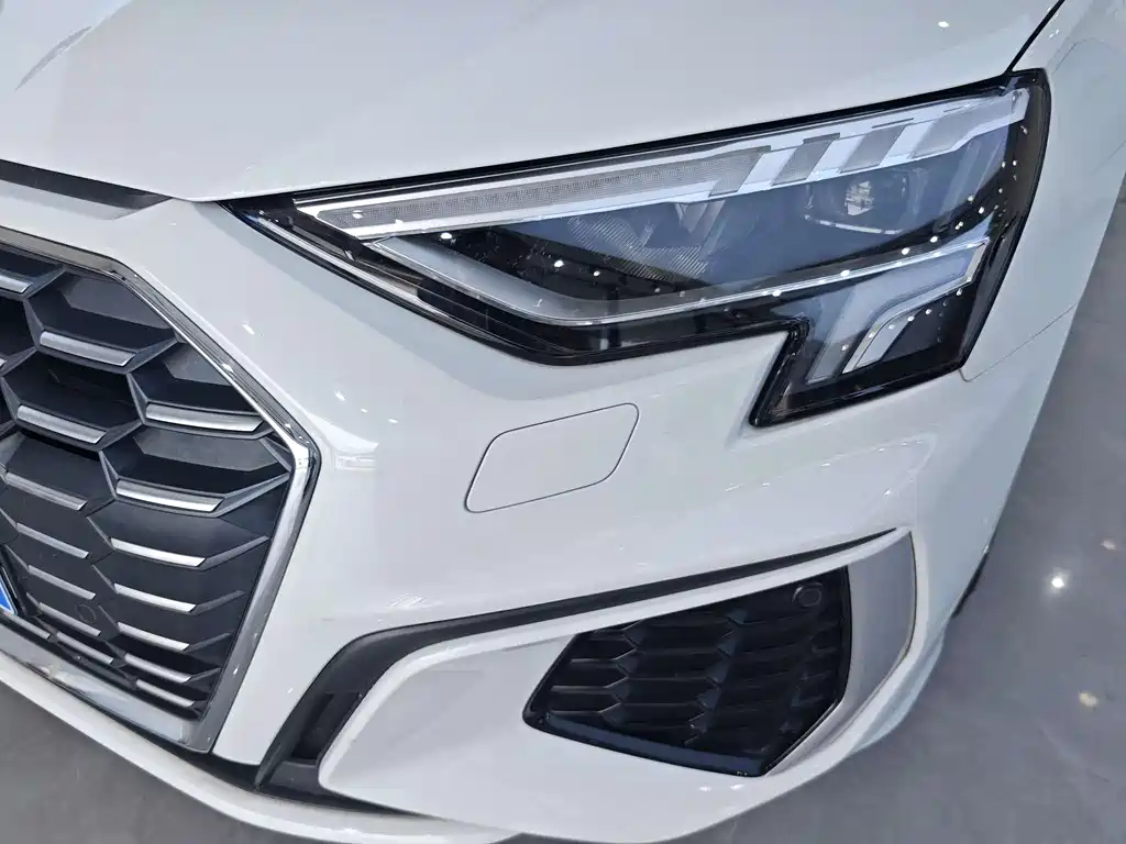 Audi A3 2022 — фото 17