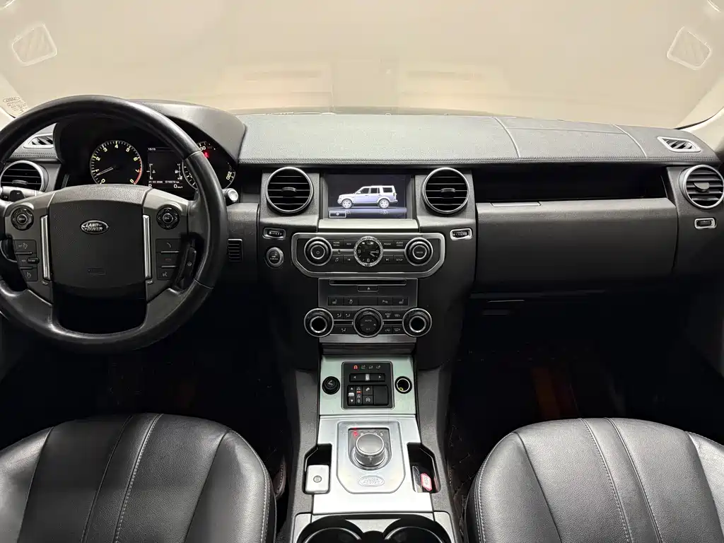 Land Rover Discovery 2016 — фото 3