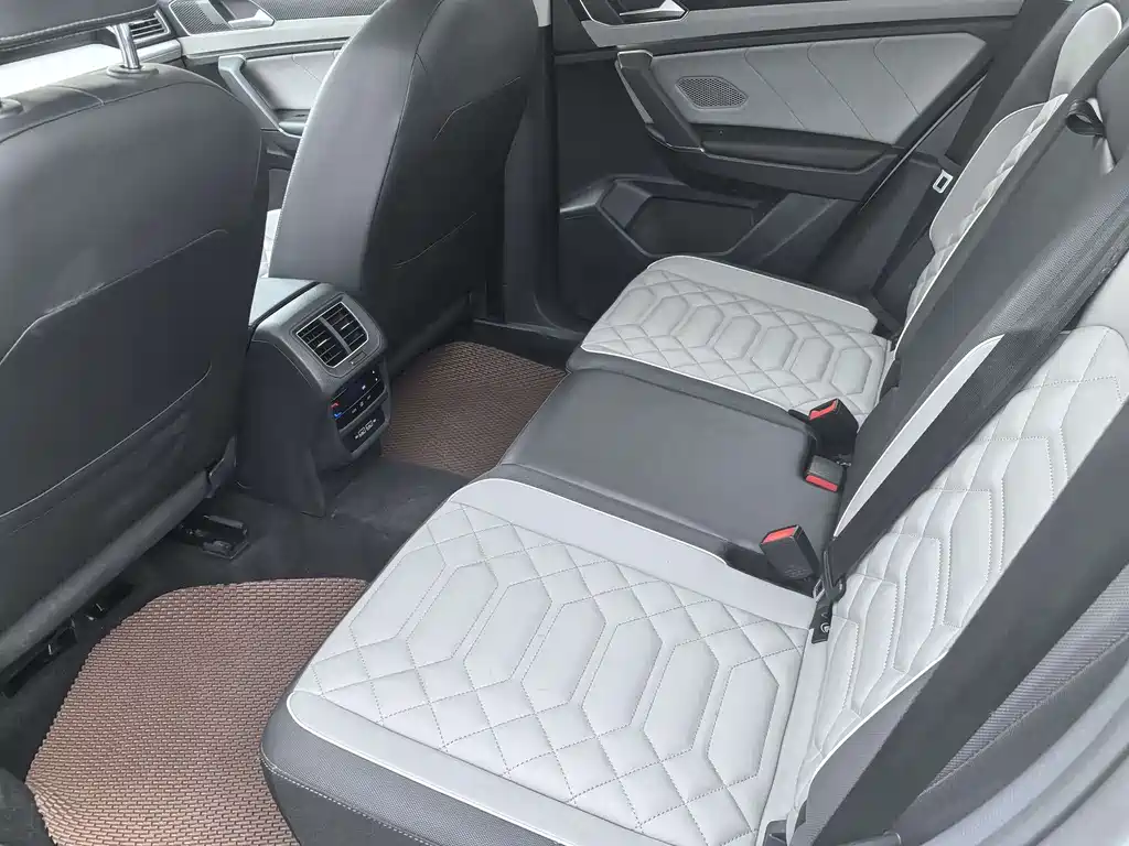 Volkswagen Tayron 2023