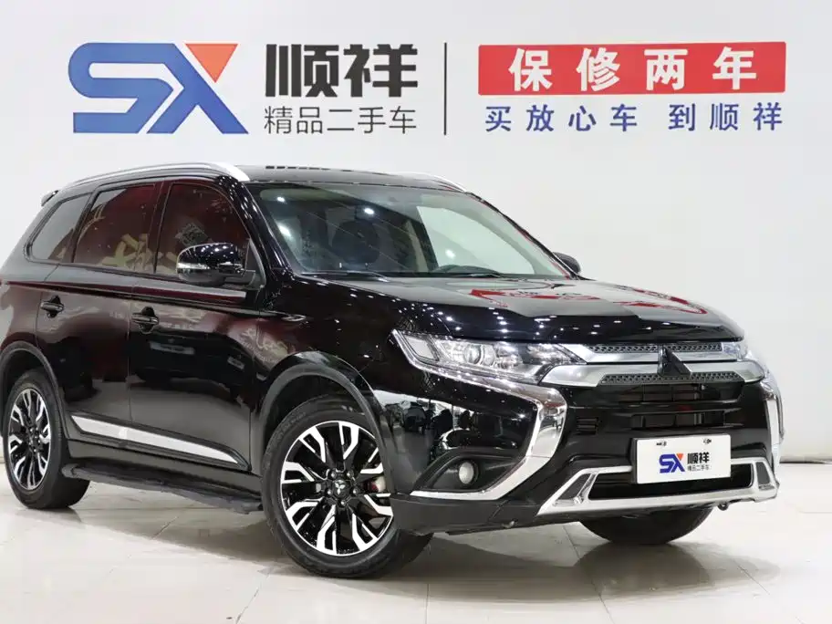 Mitsubishi Outlander 2020 — фото 3