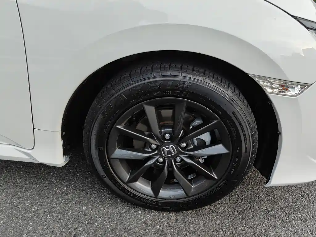 Honda Civic 2020 — фото 16