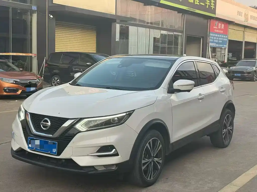 Nissan Qashqai 2021 — фото 1