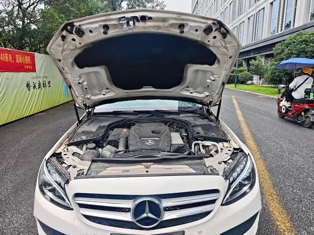 Mercedes-Benz C-Class 2018