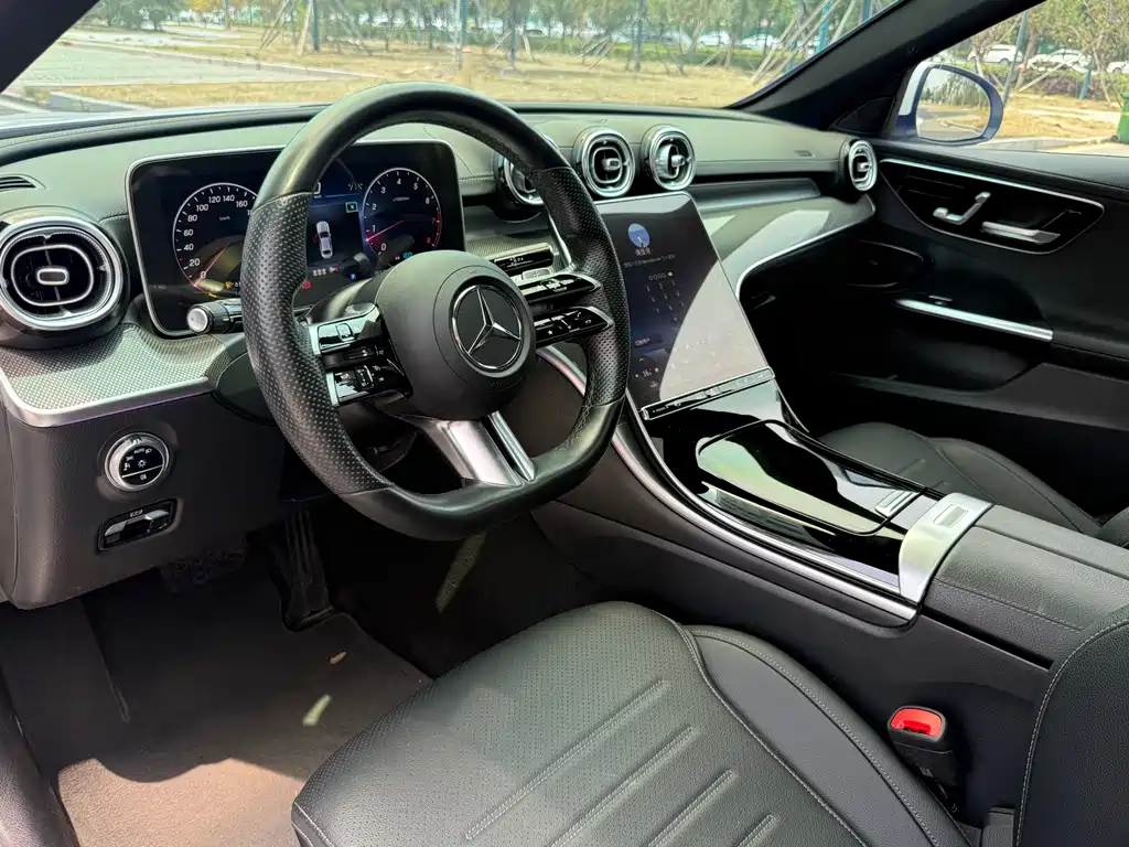 Mercedes-Benz C-Class 2022 — фото 11
