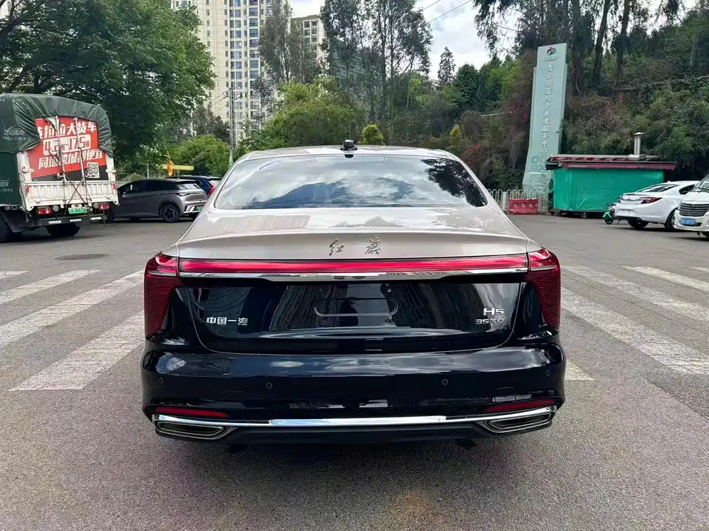 Hongqi H5 2023 — фото 10