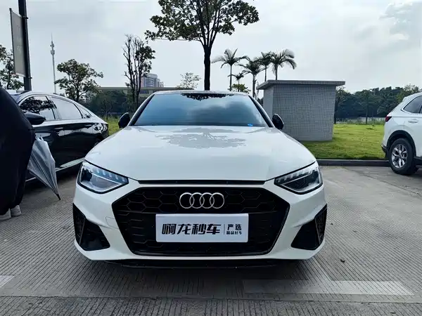 Audi A4L 2025