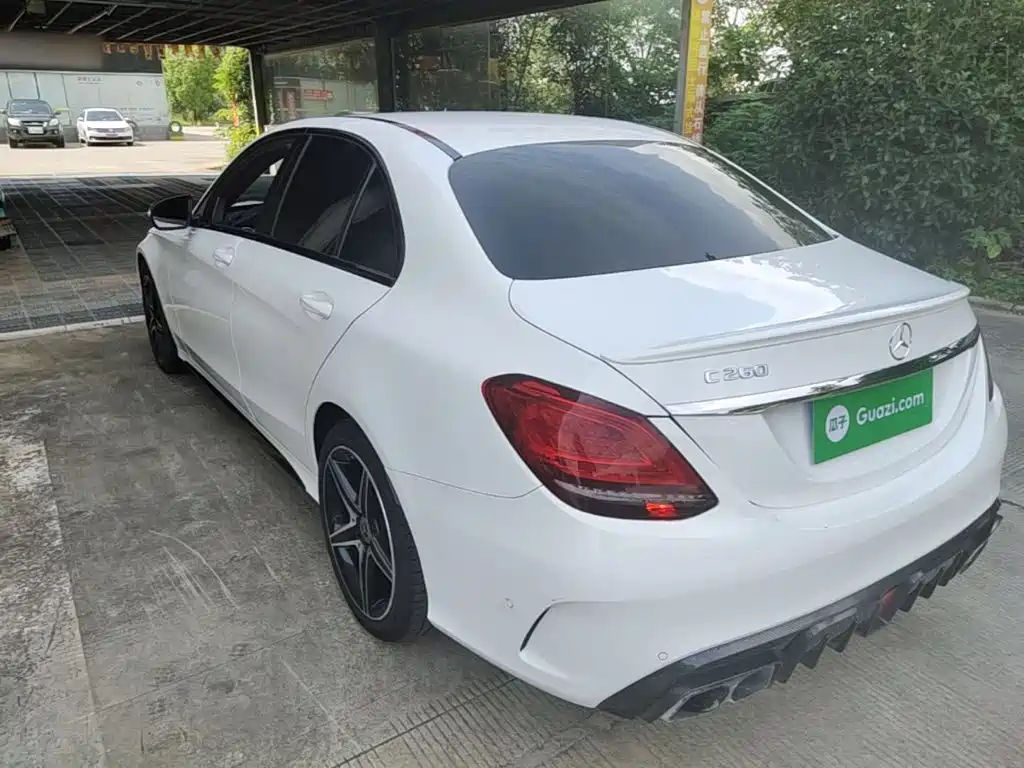 Mercedes-Benz C-Class 2020