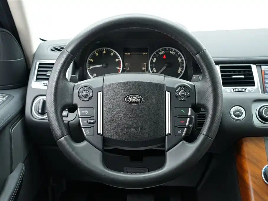 Land Rover Sport 2010 — фото 19