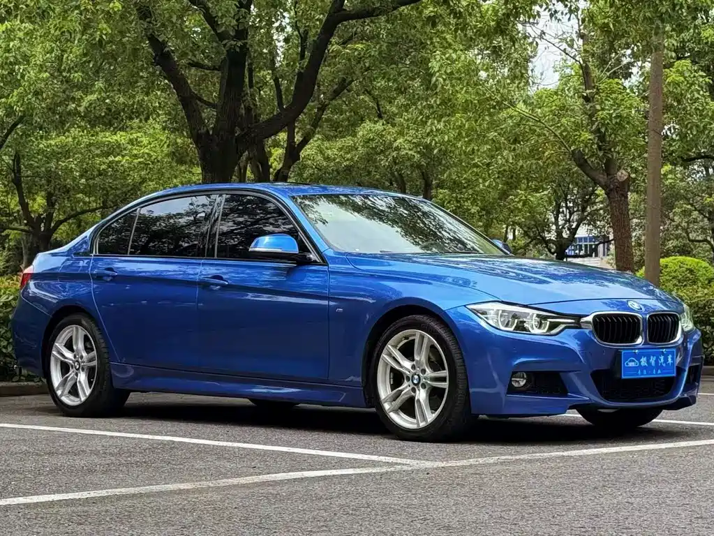 BMW 3 Series 2018 — фото 3