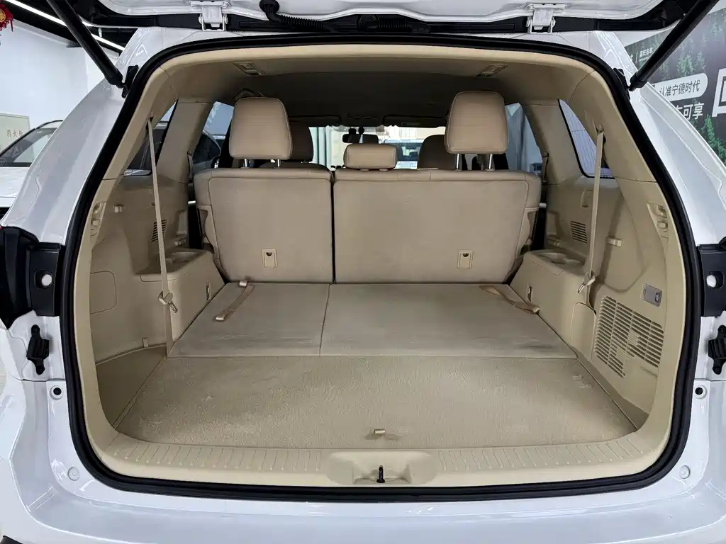Toyota Highlander 2021 — фото 17